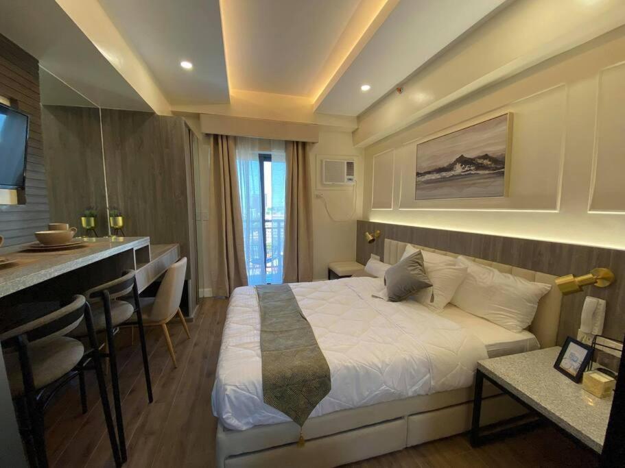 Condo Near Ayala Cebu City W Wifi Balcony Dış mekan fotoğraf