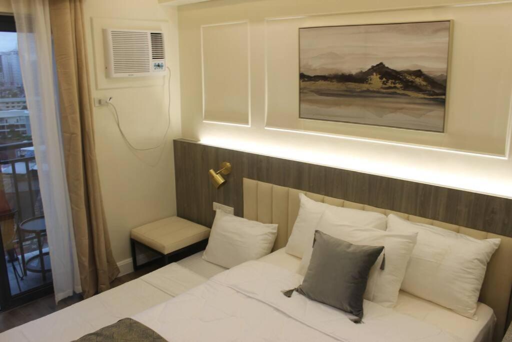 Condo Near Ayala Cebu City W Wifi Balcony Dış mekan fotoğraf