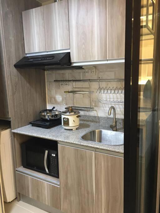 Condo Near Ayala Cebu City W Wifi Balcony Dış mekan fotoğraf